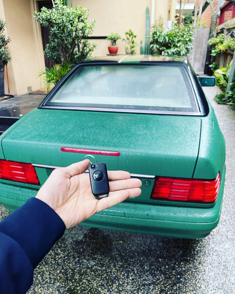 Locksmith Melton mobile car key replacement service