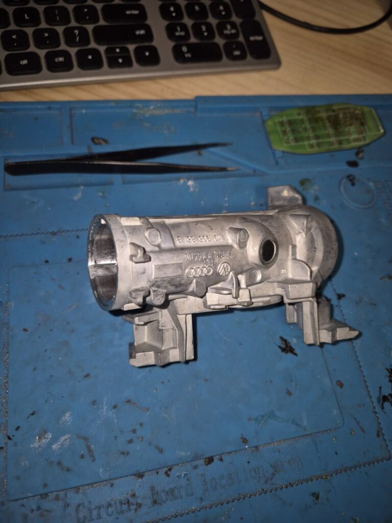 Ignition and door lock repair (2)