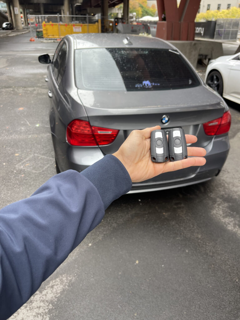 locksmith Sydenham mobile car key services on-site