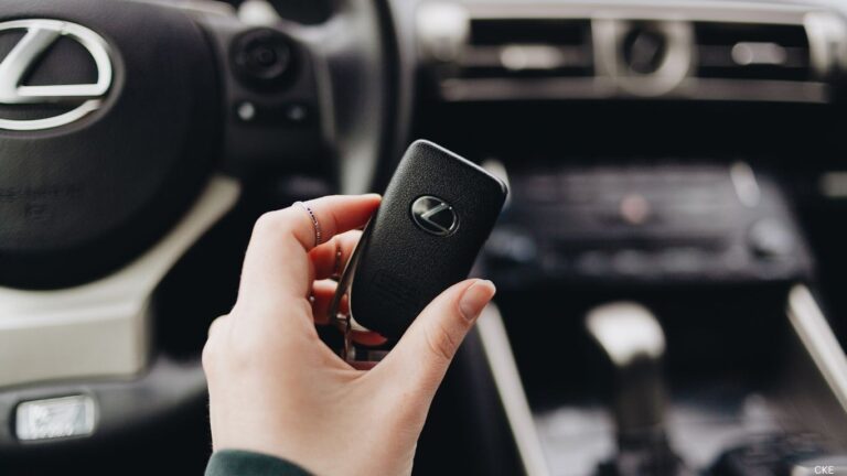 Lexus Car Key Replacement Car Keys Express Locksmith Melbourne 2